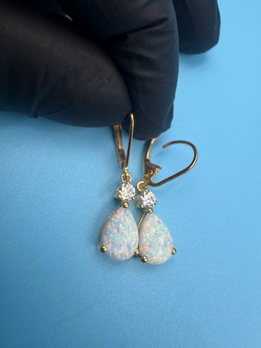 3ct pear cut natural - 3ct, fire