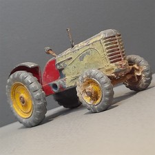 Vintage DINKY MASSEY HARRIS