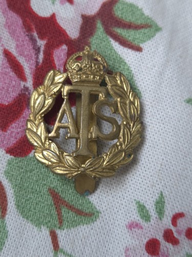 Original ww2 ats cap badge - original,