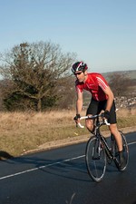 Hawte cycle jersey,  red, size S, full spec.  Ideal for teenage rider. New. 