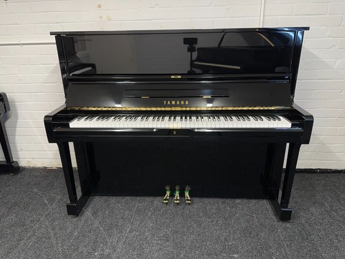 Yamaha upright piano - u1,