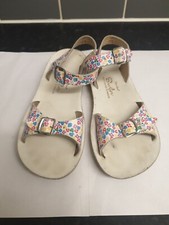 Hoy Sun San Surfer Shoes Youth Girls White Slides Salt Water Sandals - UK 1/ 15B