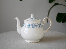 Colclough Braganza Teapot