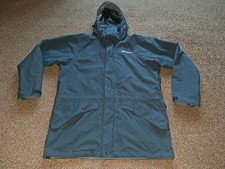 BERGHAUS GORETEX NAVY BLUE JACKET SIZE MEDIUM 