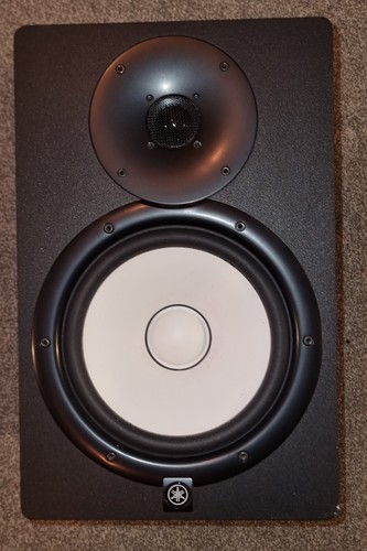 Yamaha hs8 studio monitors - hs8,
