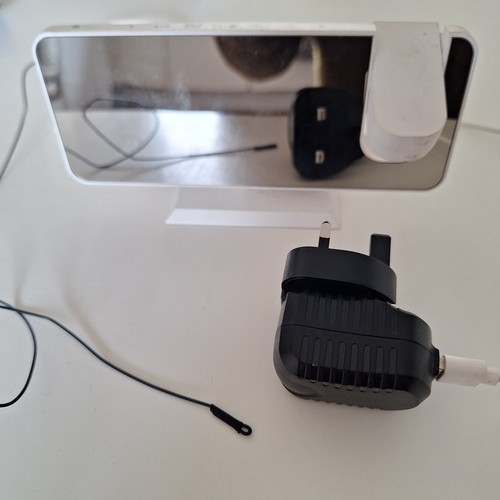 Mirror projection radio - fm,
