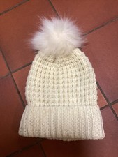 BNWoT Primark Cream Chunky Knit Bobble Hat