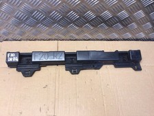 BMW 1 SERIES F20 SKIRT MOUNT BRACKET R2 FRONT DRIVER RIGHT SIDE 7240914 2018