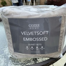 Cozee Home Set Velvet Soft Embossed Duvet beige taupe size Single New n package 