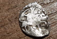 HAMMERED SILVER MEDIEVAL COIN