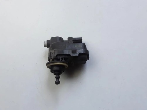 Toyota auris e18 front left - toyota,