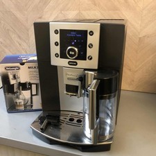 De'Longhi Perfecta ESAM 5500.T Bean to Cup Coffee Machine