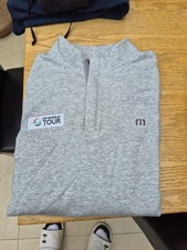 Travis Mathew Golf Top XL