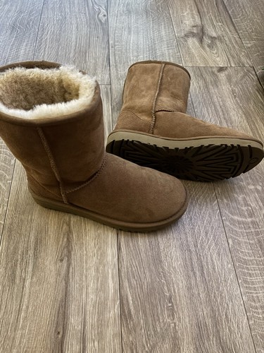 Ugg boots tan colour - ugg, size