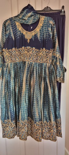 Girls asian dress party wear