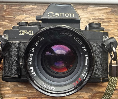Canon 35mm film camera - 35mm, +