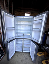 Hotpoint Fridge Freezer, HQ9