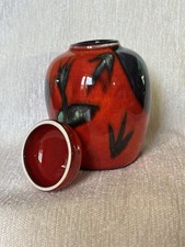 Poole Pottery pot, Himalayan