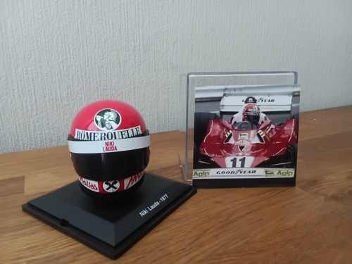 Spark helmet niki - f1,
