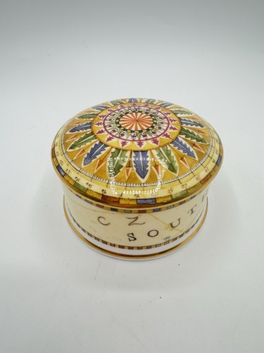 Wedgewood trinket box - wedgewood,