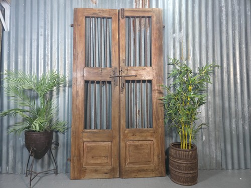Pair vintage rustic - pair,