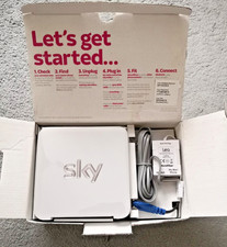Sky Hub SR101 Broadband Wireless Router - Complete in Box Never Used