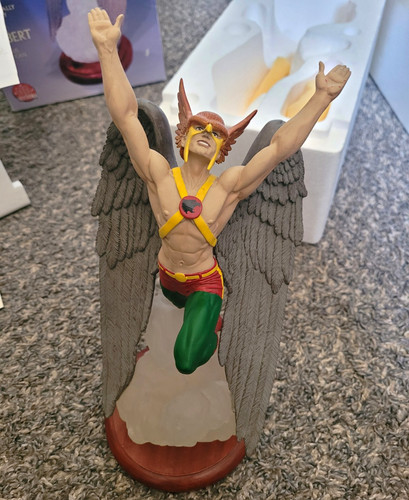 Direct hawkman porcelain - dc,
