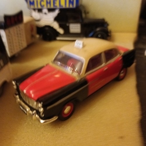 Altaya for holden - altaya,