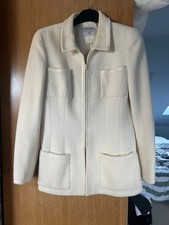 Chanel Boutique Ivory Bouclé