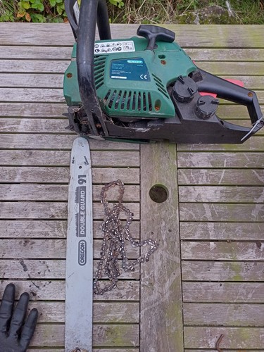Qualcast petrol chainsaw - qualcast,