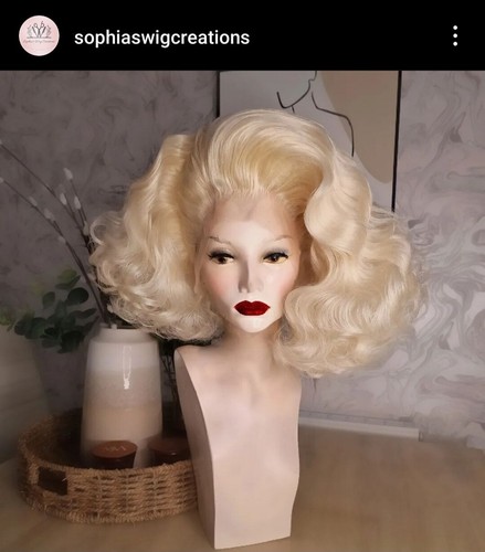 Blonde vintage wave drag queen - vintage,