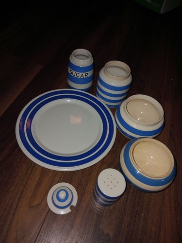 Cornishware vintage crockery - cornishware,