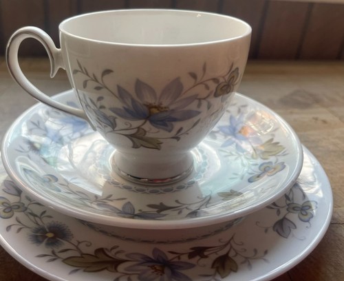 Set vintage tea cups - 4,