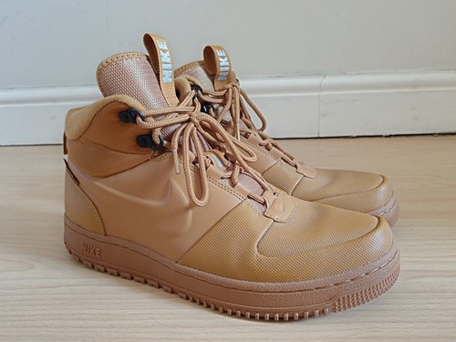Nike path winter wheat - path,