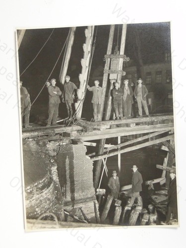 Workmen construction site - construction,