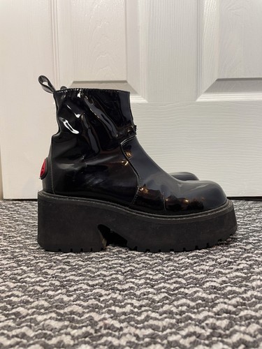Unif dada patent vinyl shiny - patent,