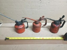 3x Thumb pump oil cans