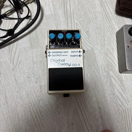Boss digital delay guitar - boss, dd-5