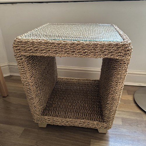 Wicker glass top side - top,