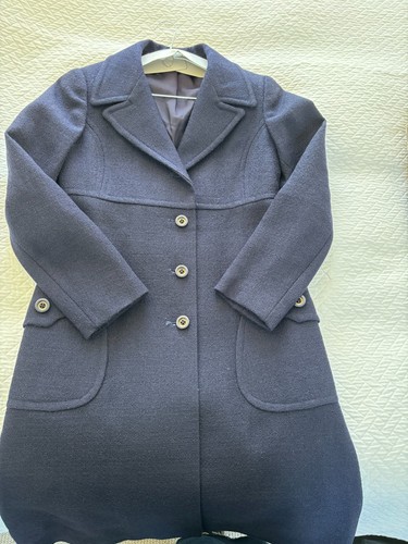 Vintage 1960s mansfield - mansfield, by