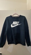 Nike Women's Jumper in Small