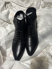 Queen The Label ‘Vegan’ boots Women’s Size Australian 8 And UK Size 6