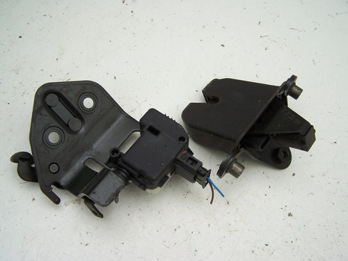 Skoda octavia tailgate door - skoda,