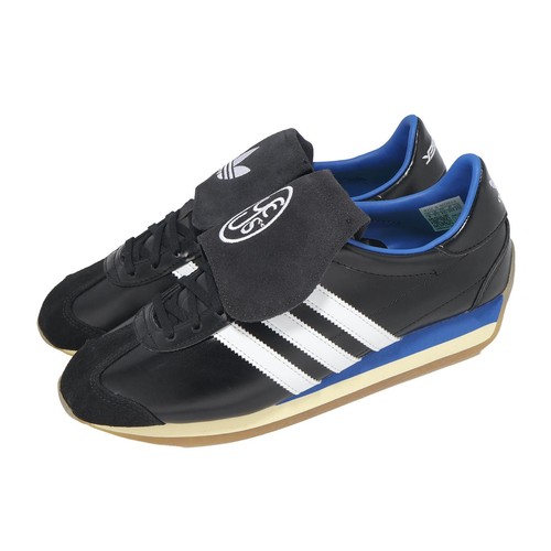 Adidas originals yeseyesee - x,
