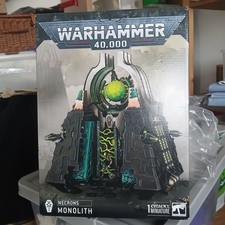 Warhammer 40k Necron Monolith