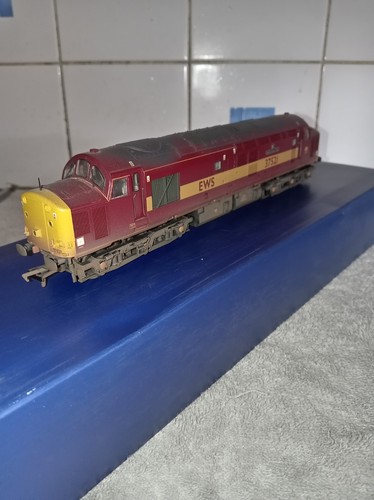 Bachmann 381r class - 32-381r,