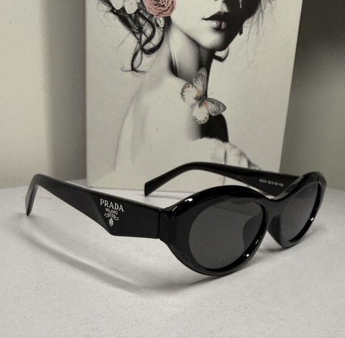 Prada milano black - prada, cat