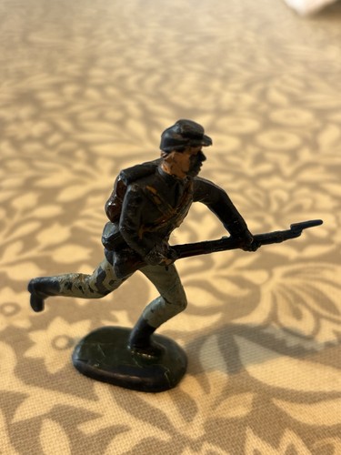 Crescent 60mm cavalry - crescent, us
