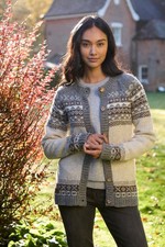Pachamama Hand Knitted 100%