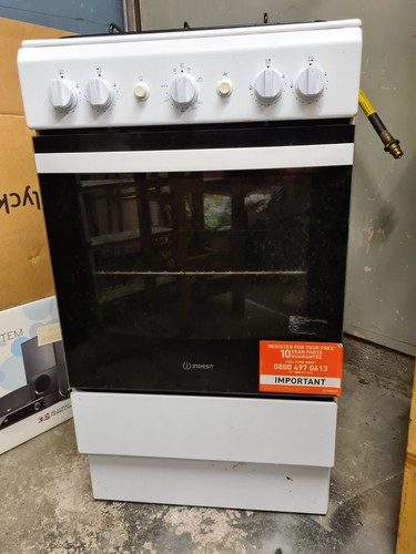 Indesit gas cooker